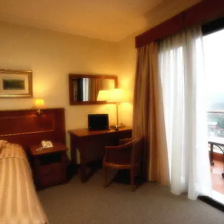 Afkos Grammos Hotel 4*