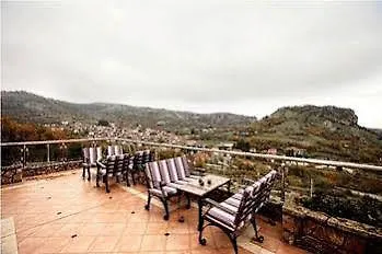 Afkos Grammos Ξενοδοχείο 4*