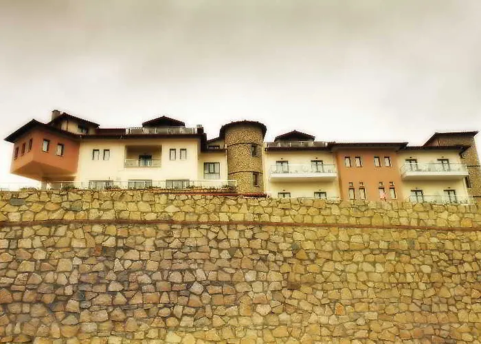 Afkos Grammos Ξενοδοχείο 4*